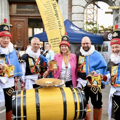 Excellentes Fêtes de Wallonie à toutes les Namuroises et tous les Namurois !